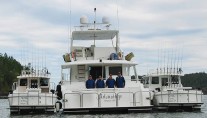 Yacht ADVANTAGE -  At Anchor, Stern View